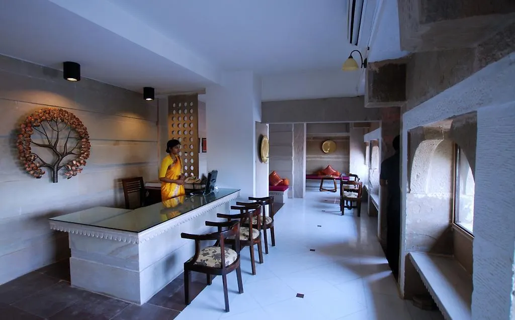 Guleria Kothi At Ganges Hotel Varanasi
