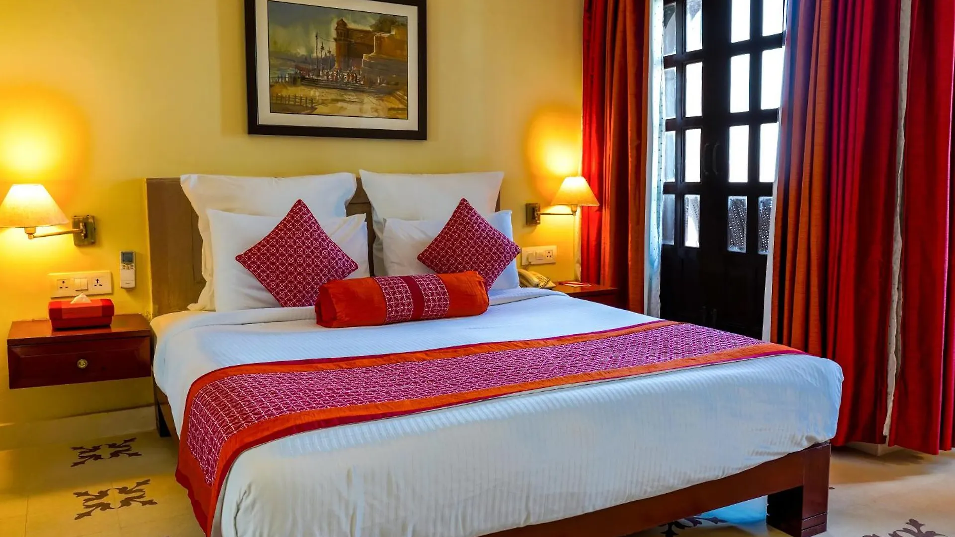 Guleria Kothi At Ganges Hotel Varanasi