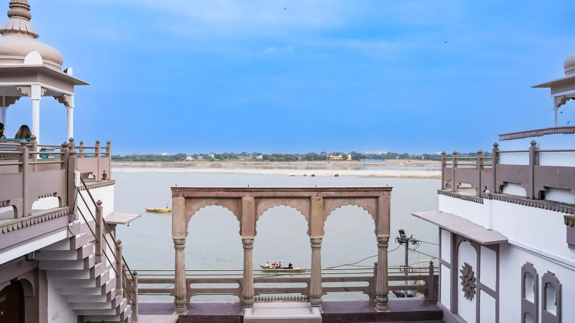 Guleria Kothi At Ganges Hotel Varanasi