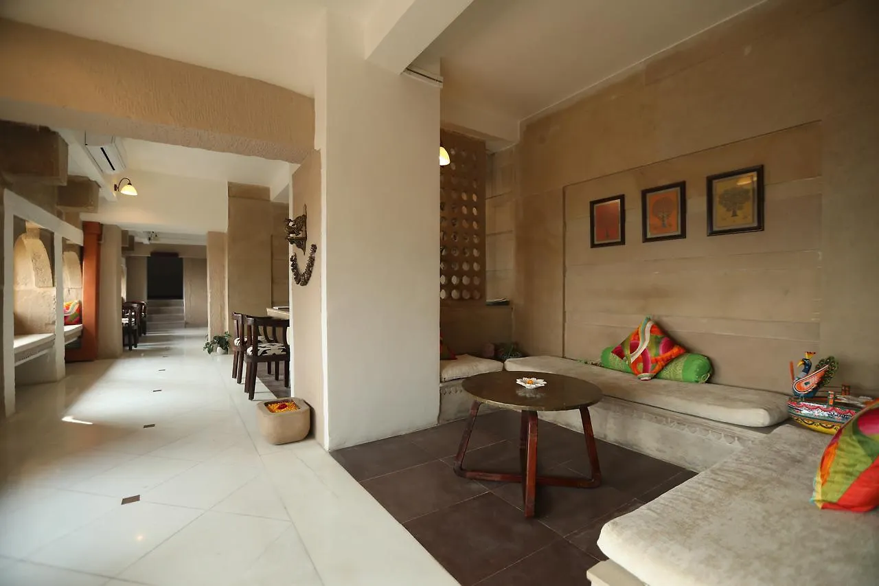 Guleria Kothi At Ganges Hotel Varanasi